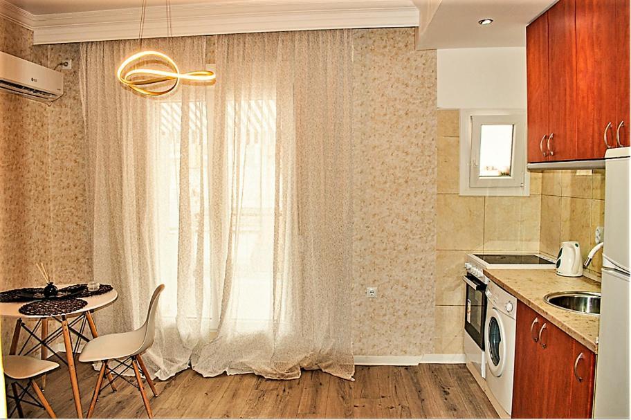 Kassandrou Suite Hot Tub-Jakuzzi - 2 Bedrooms - Big Balcony - Center Tessalónica Exterior foto